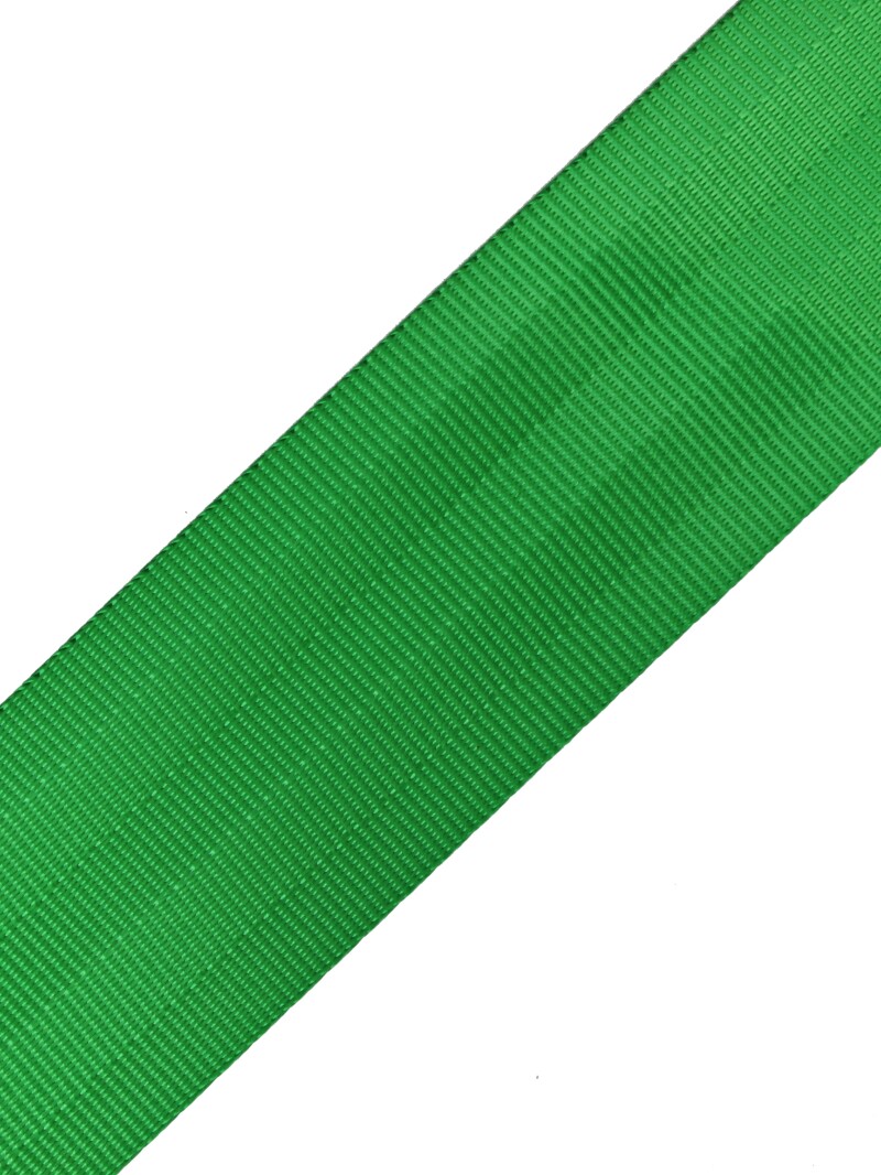 Зеленая лента для ремней безопасности